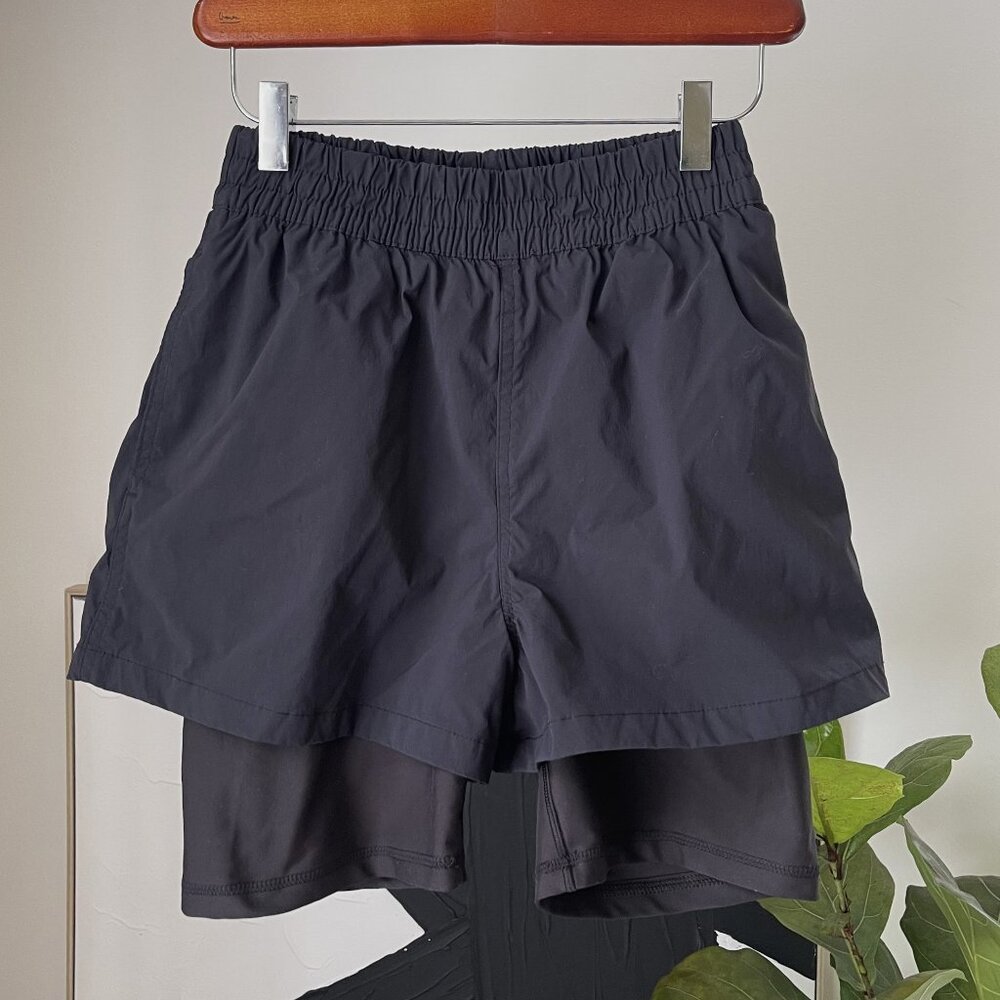 Women's WE WORE WHAT Black Layered Look Athletic Shorts Size Medium M